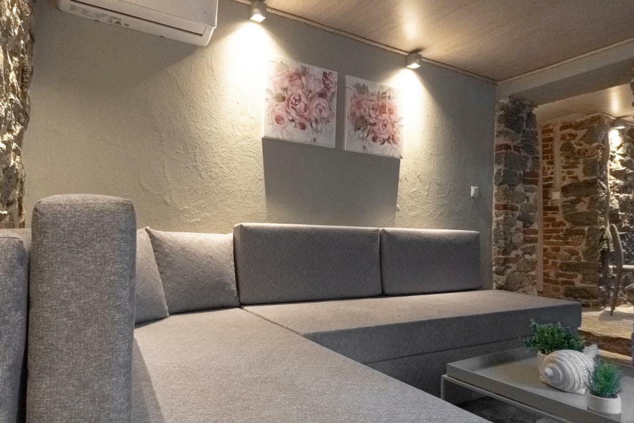 Petra'S House Apartment Kavála ภายนอก รูปภาพ